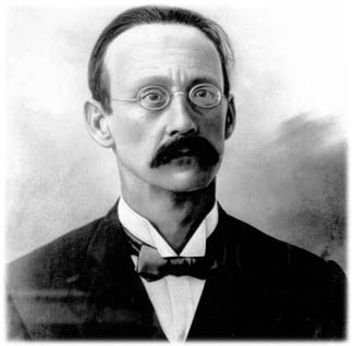 Adolpho Lutz na dcada de 1890,  poca em que chefiava o Instituto Bacteriolgico de So Paulo. 
						Museu Emlio Ribas. 